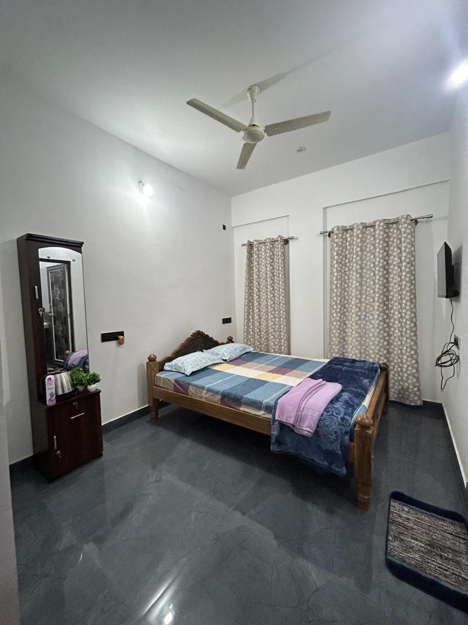 Travel Inn Mysore Vanivilasa Puram Exterior foto